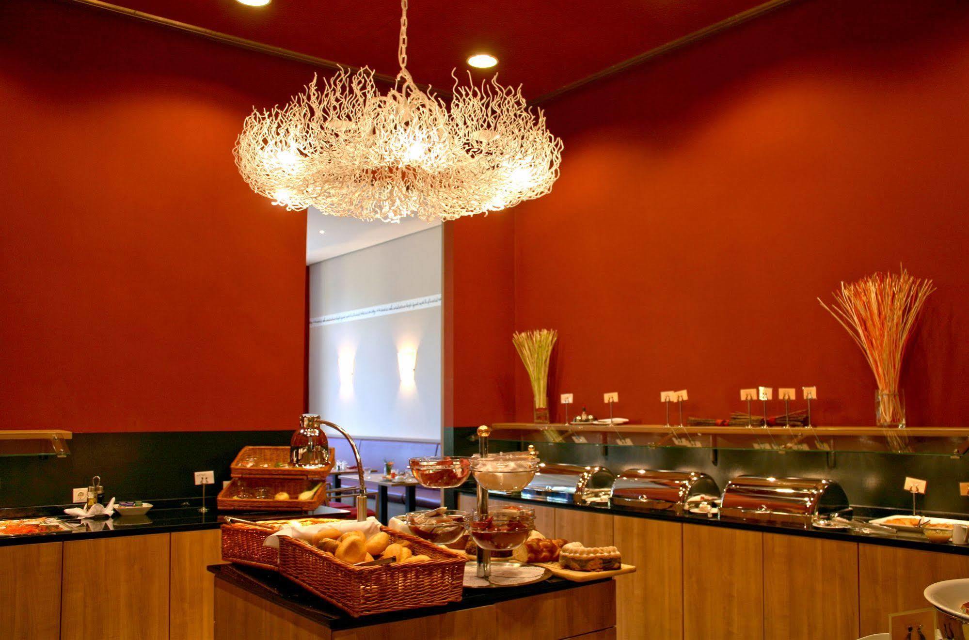 Welcome Hotel Darmstadt City Center Restaurante foto