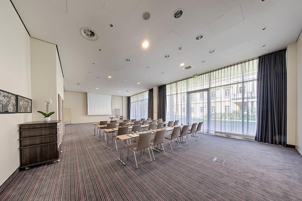 Welcome Hotel Darmstadt City Center Exterior foto
